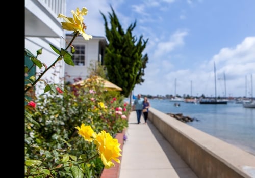 Stay Close to Balboa Island Ferry Dock in Fullerton, California